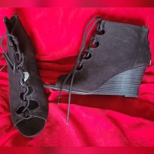 Beautiful sandals wedge heel